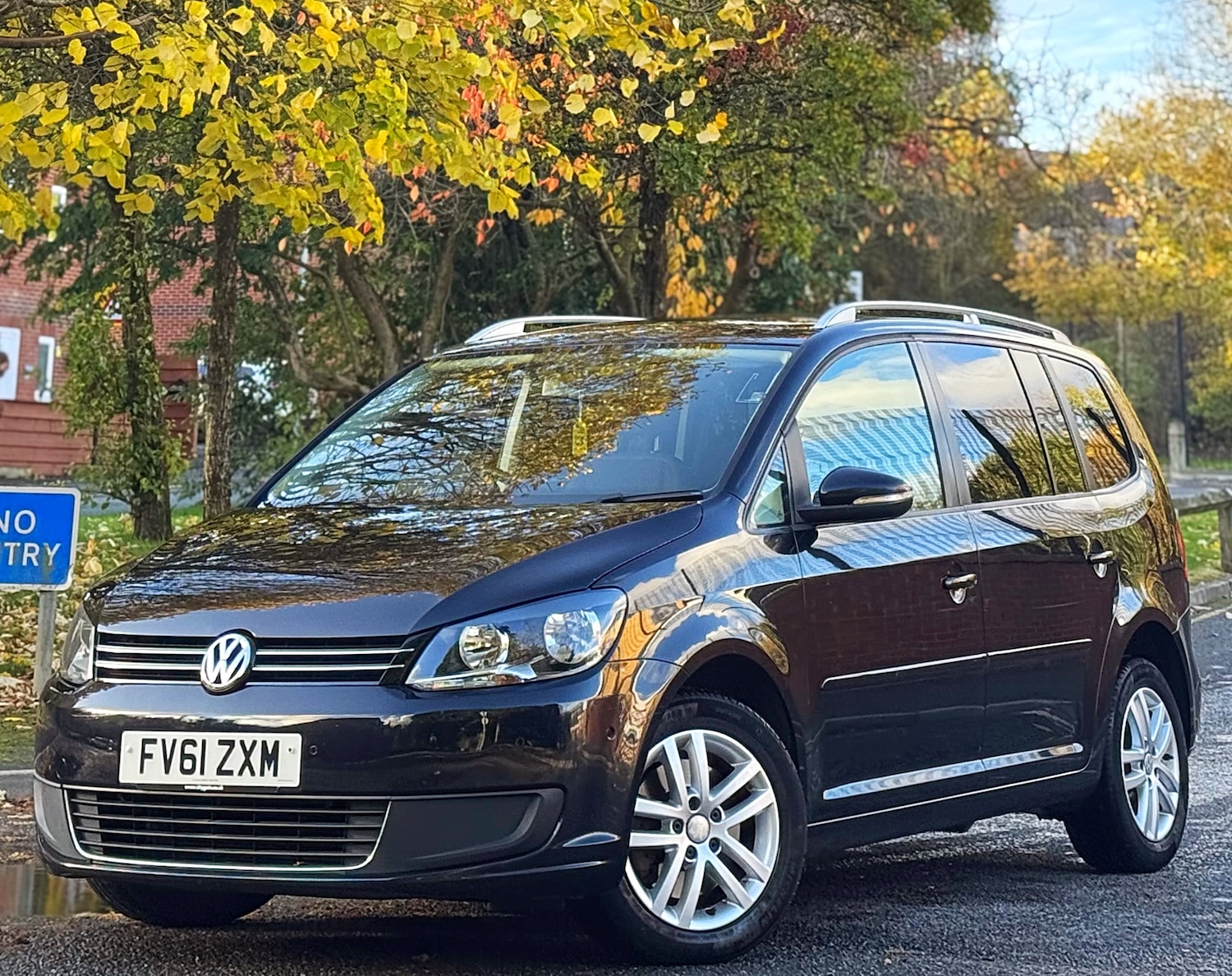 Used Volkswagen Touran 2011 for sale - 76446110: Photo 14