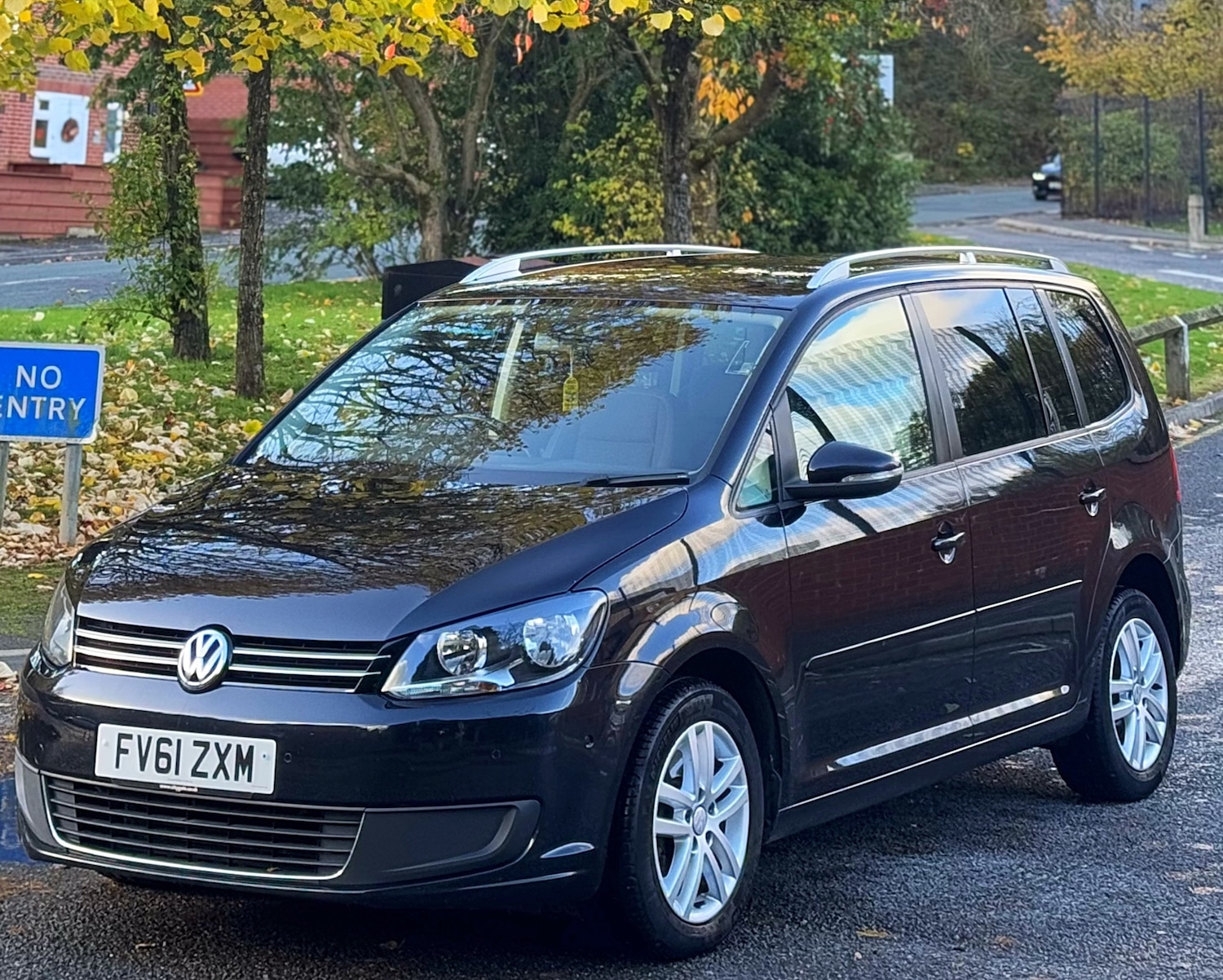 Used Volkswagen Touran 2011 for sale - 76446110: Photo 16