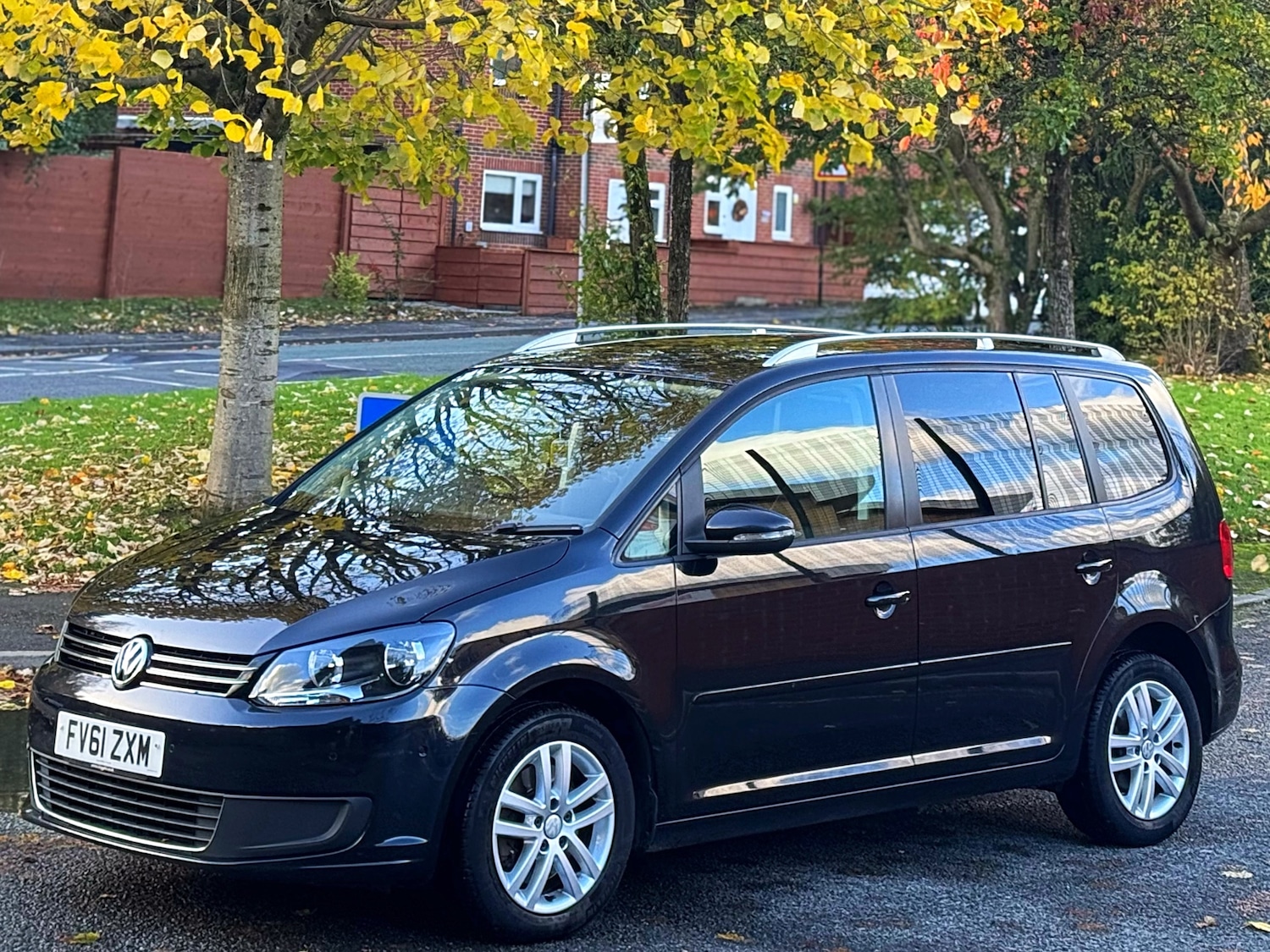 Used Volkswagen Touran 2011 for sale - 76446110: Photo 18
