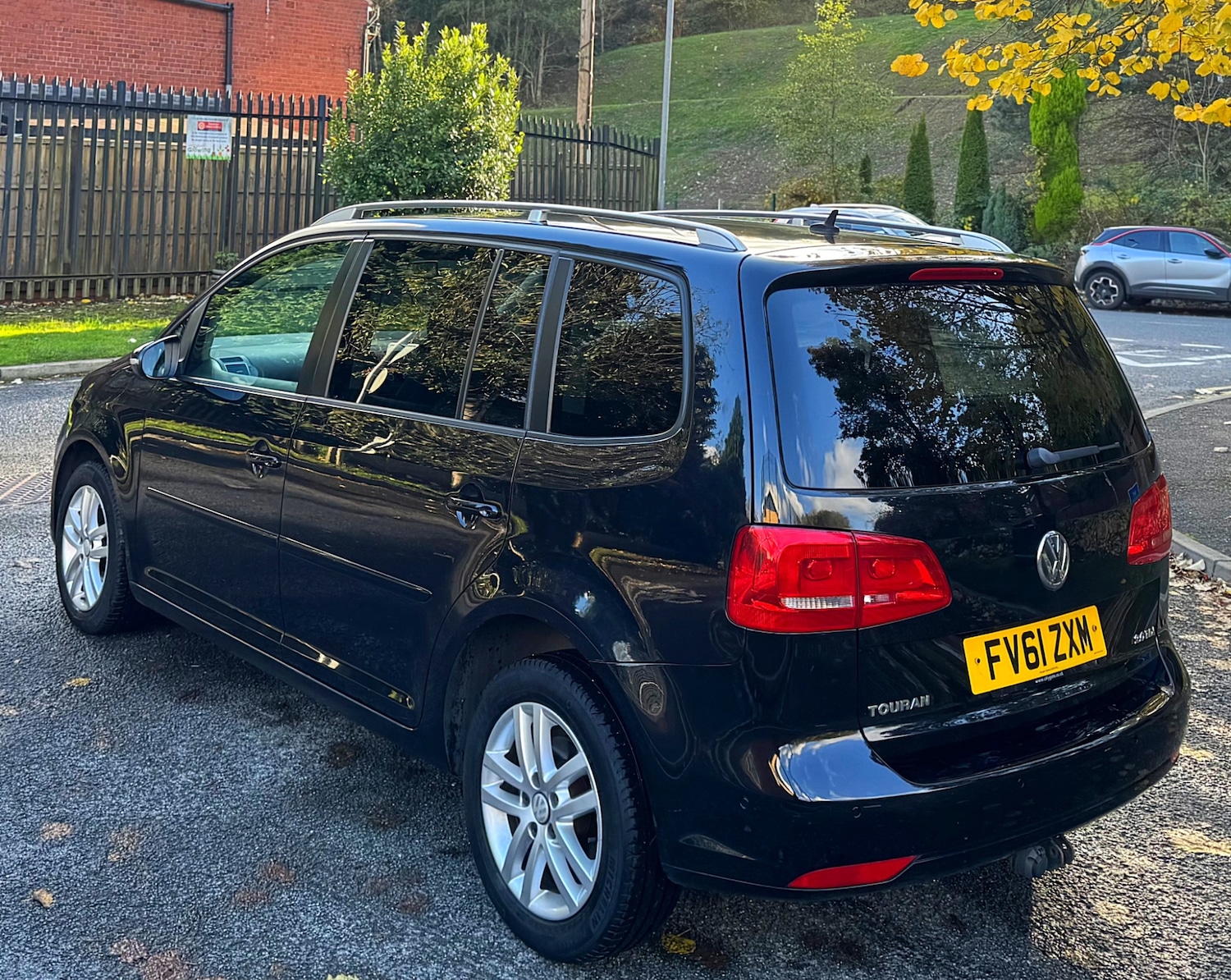 Used Volkswagen Touran 2011 for sale - 76446110: Photo 26