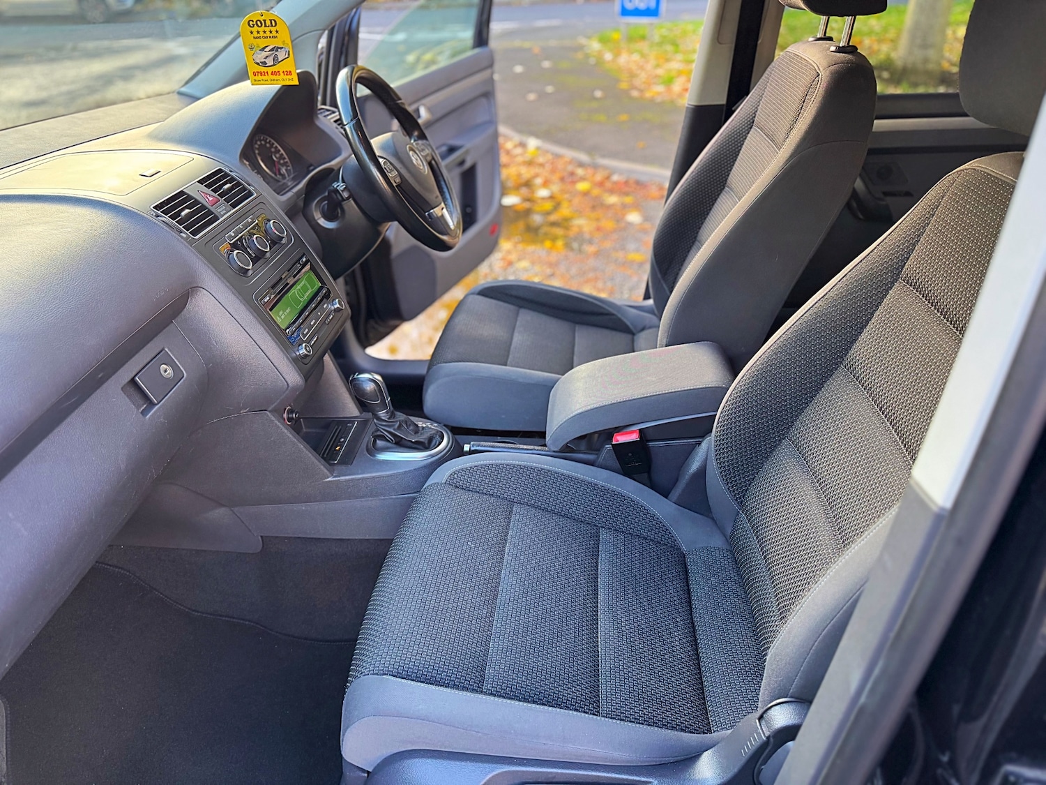 Used Volkswagen Touran 2011 for sale - 76446110: Photo 35