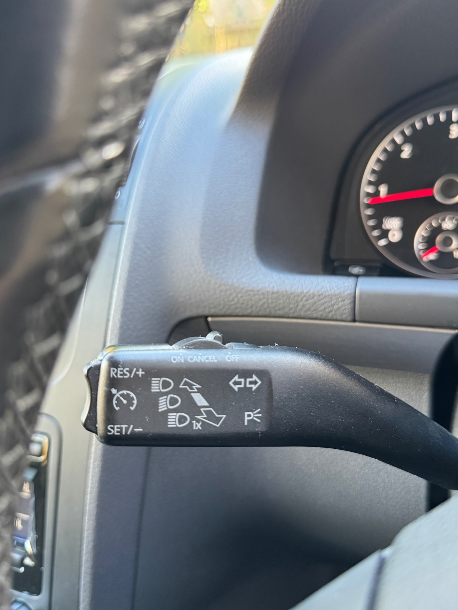 Used Volkswagen Touran 2011 for sale - 76446110: Photo 49