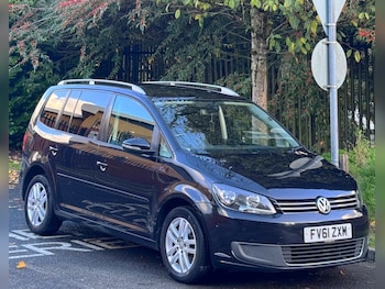 Used Volkswagen Touran 2011 for sale - 76446110: Photo