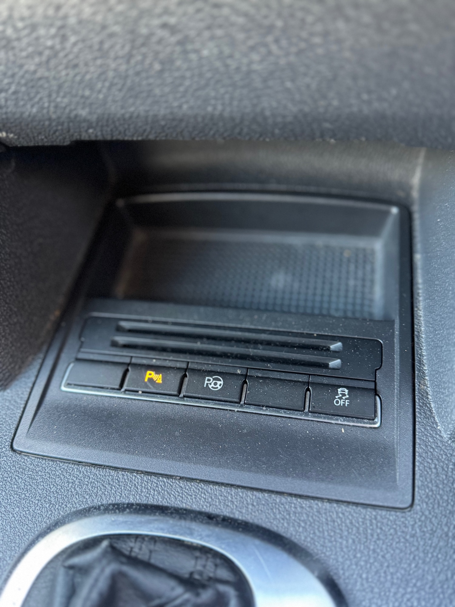 Used Volkswagen Touran 2011 for sale - 76446110: Photo 56