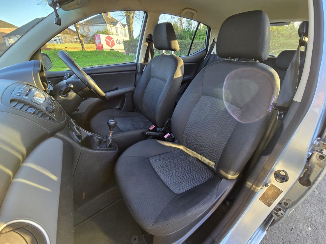 Used Hyundai i10 2011 for sale - 77919030: Photo 14