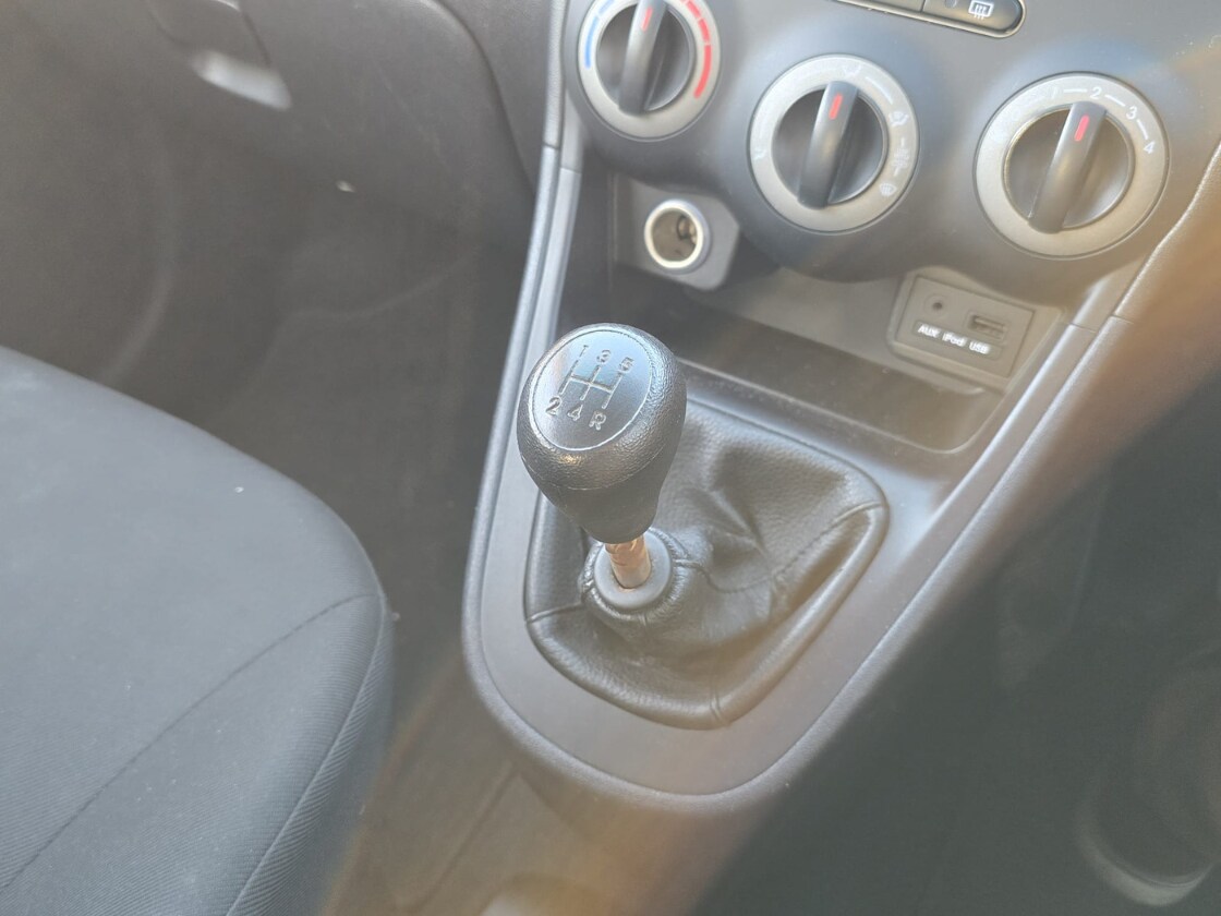 Used Hyundai i10 2011 for sale - 77919030: Photo 18