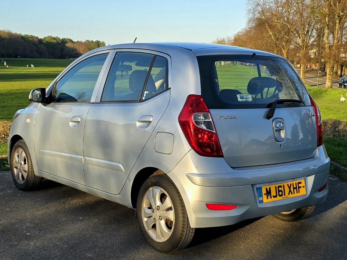 Used Hyundai i10 2011 for sale - 77919030: Photo 4