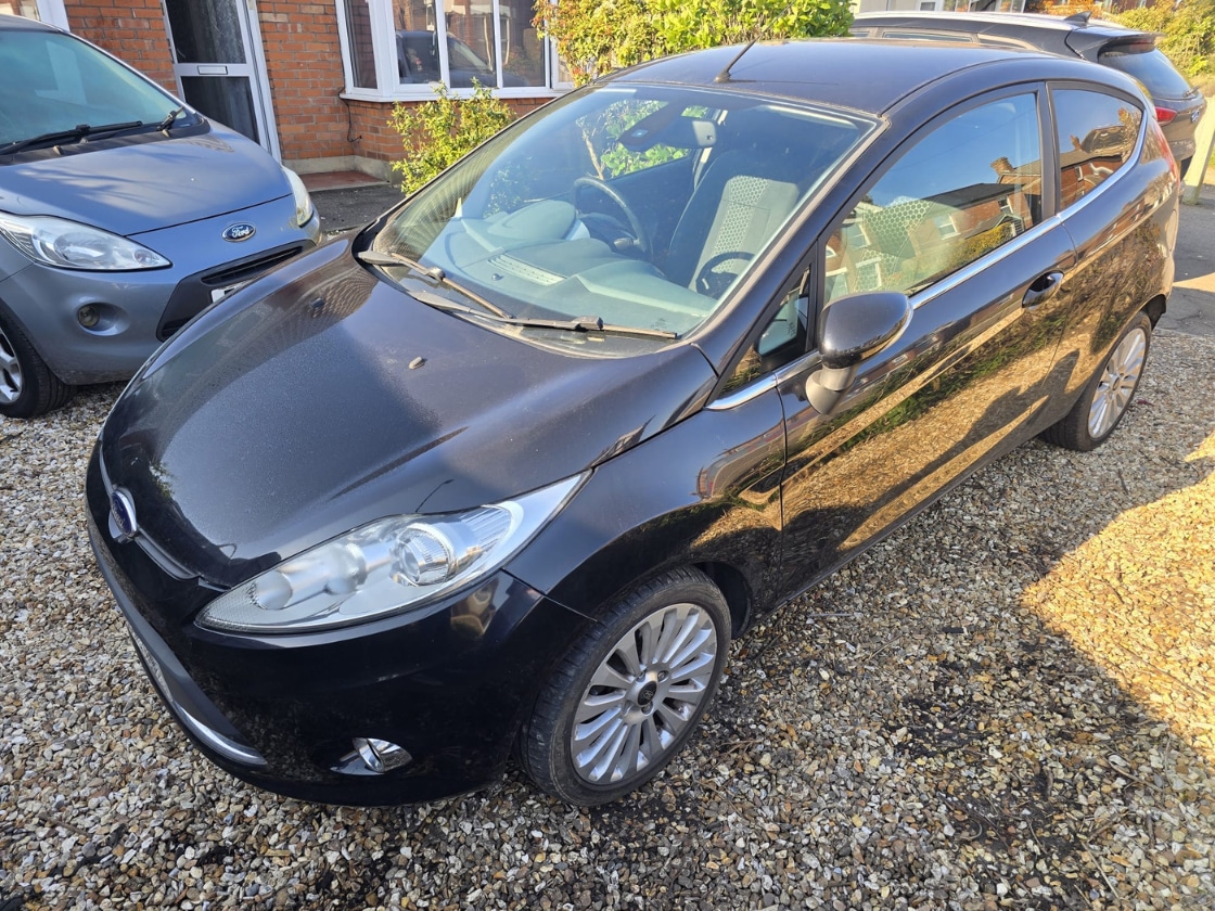 Used Ford Fiesta 2009 for sale - 77945263: Photo 2