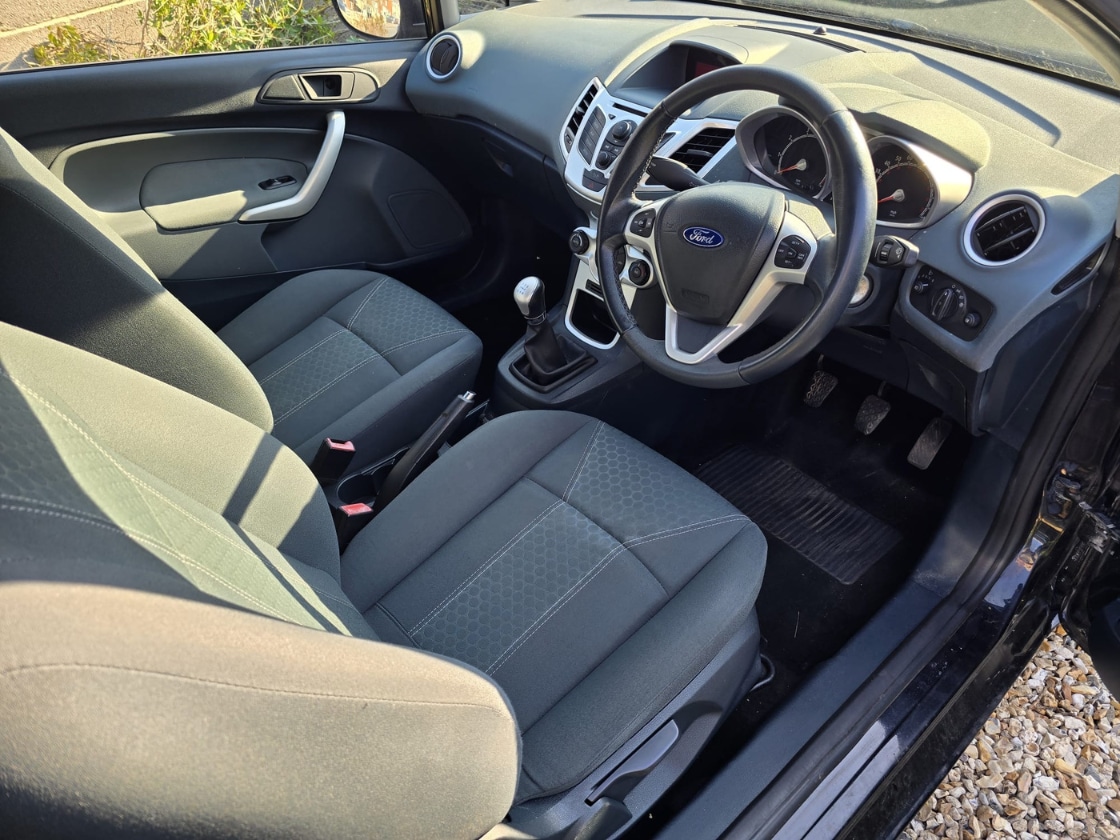 Used Ford Fiesta 2009 for sale - 77945263: Photo 6