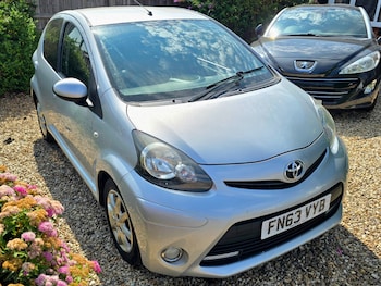 Used Toyota AYGO 2013 for sale - 79331805: Photo