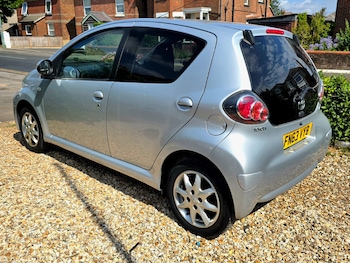 Used Toyota AYGO 2013 for sale - 79331805: Photo