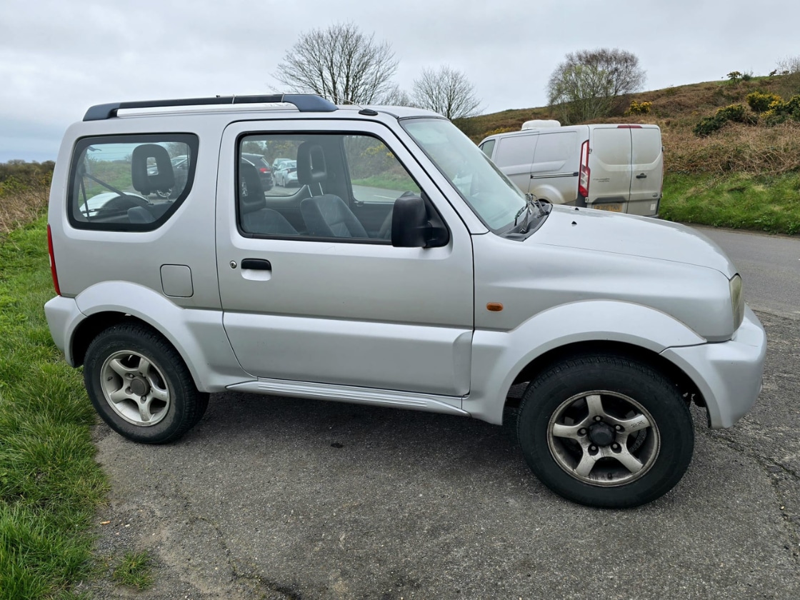 Used Suzuki Jimny 2001 for sale - 77997771: Photo 5