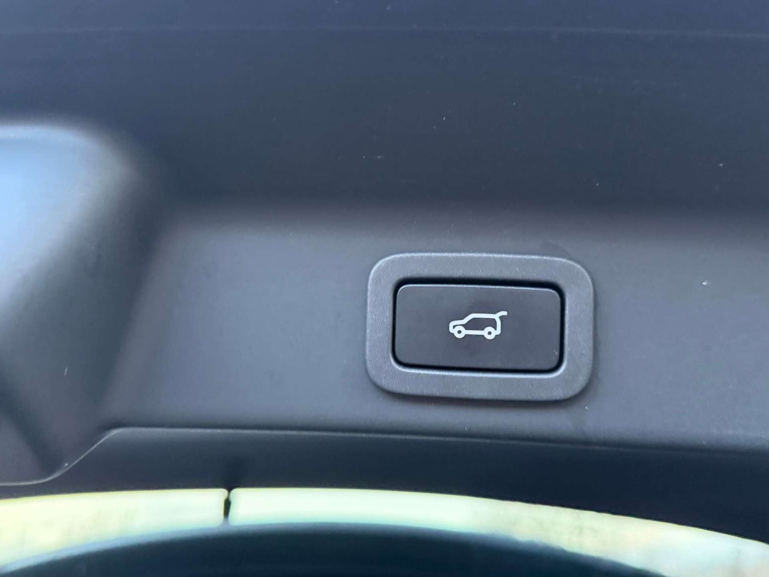 Used Jaguar F-Pace 2017 for sale - 77234555: Photo 28