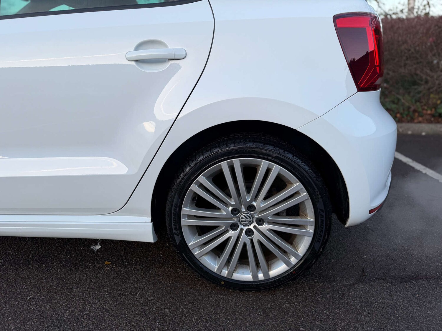 Used Volkswagen Polo 2017 for sale - 77890771: Photo 25