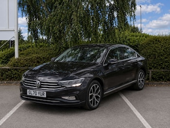 Used Volkswagen Passat 2020 for sale - 79210954: Photo