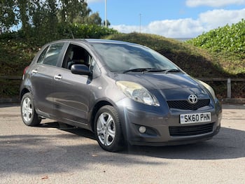 Used Toyota Yaris 2010 for sale - 79830134: Photo