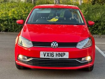 Used Volkswagen Polo 2016 for sale - 75426493: Photo