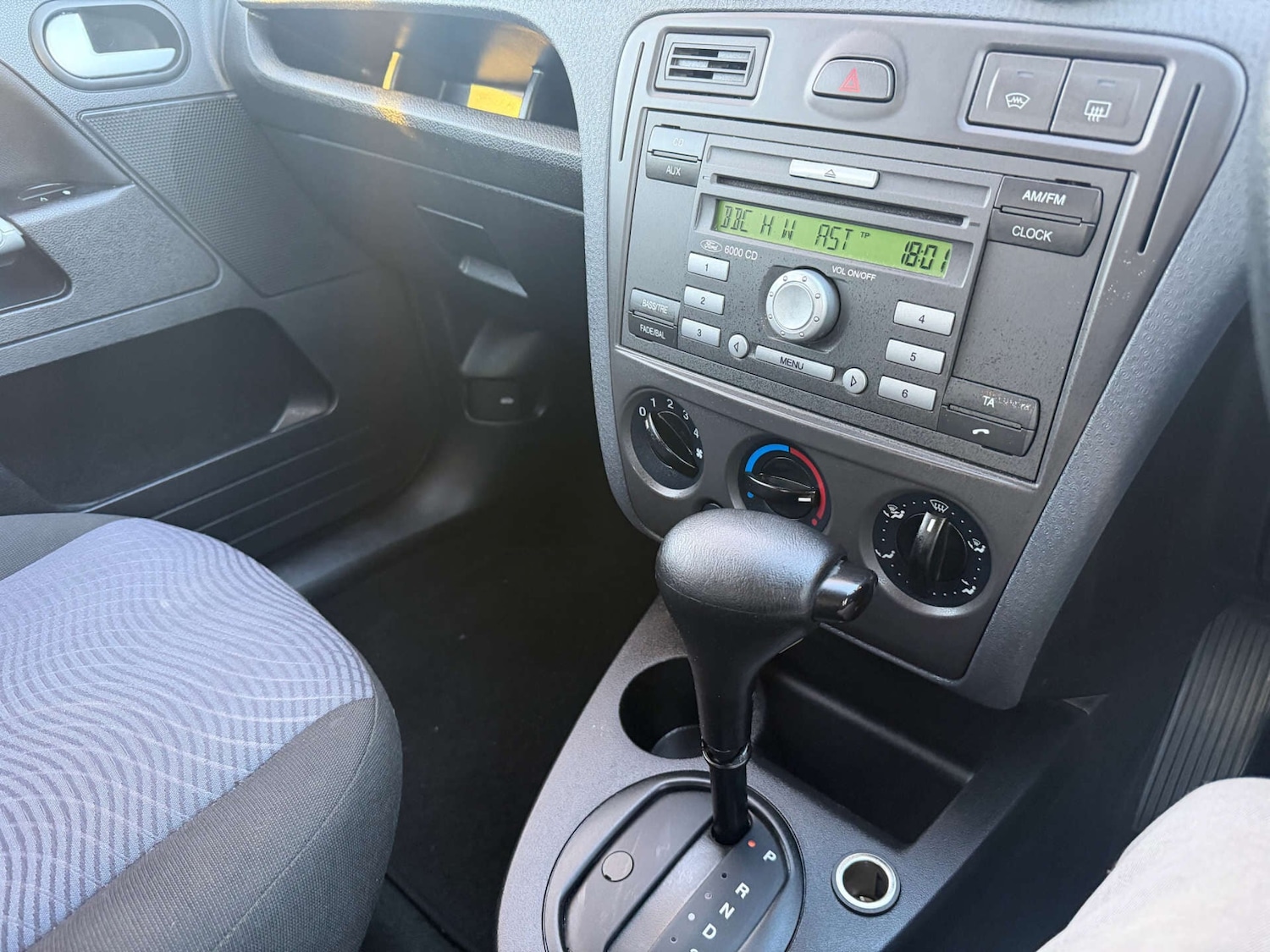 Used Ford Fusion 2009 for sale - 77662052: Photo 16