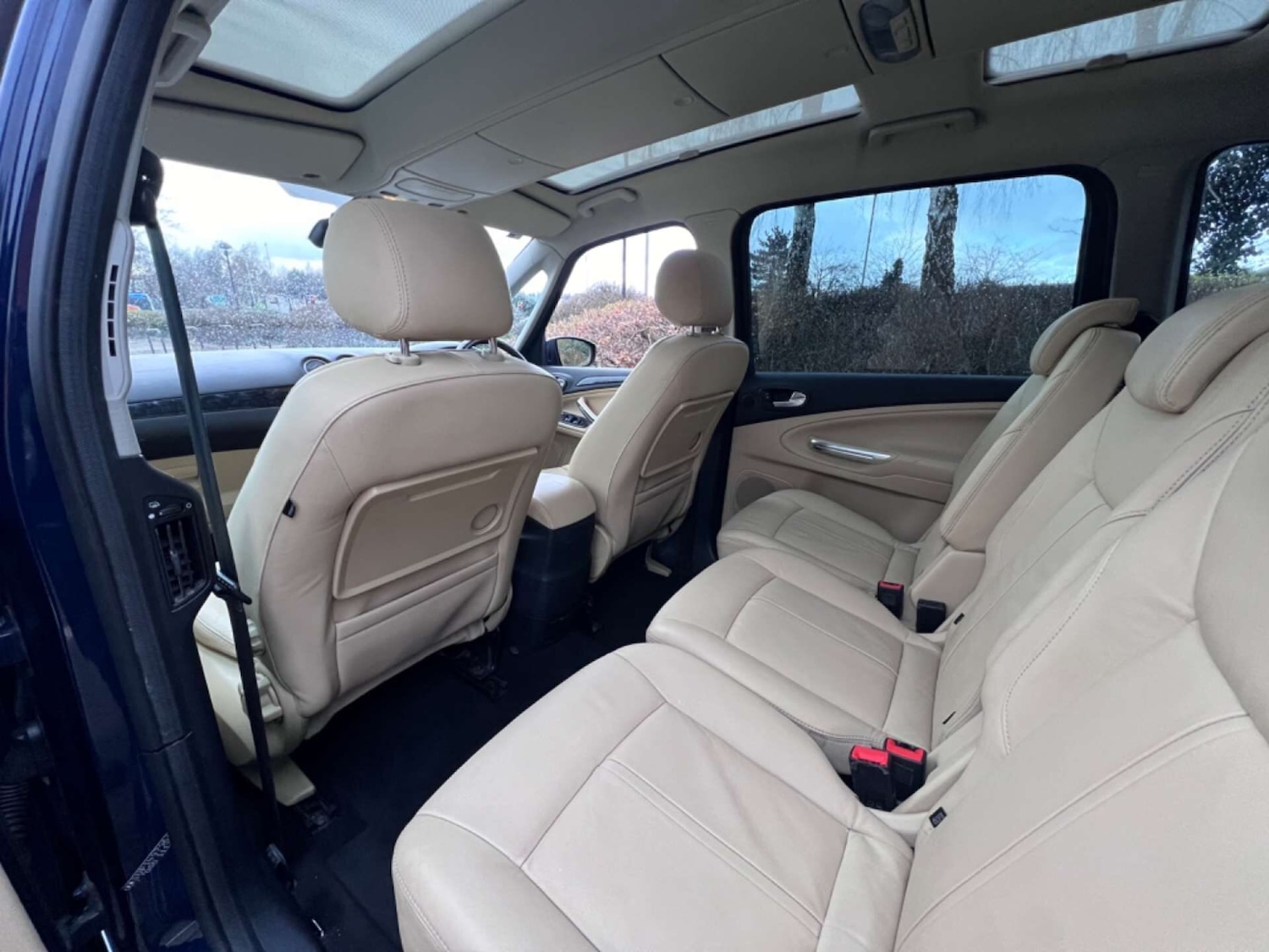 Used Ford Galaxy 2011 for sale - 76589098: Photo 18