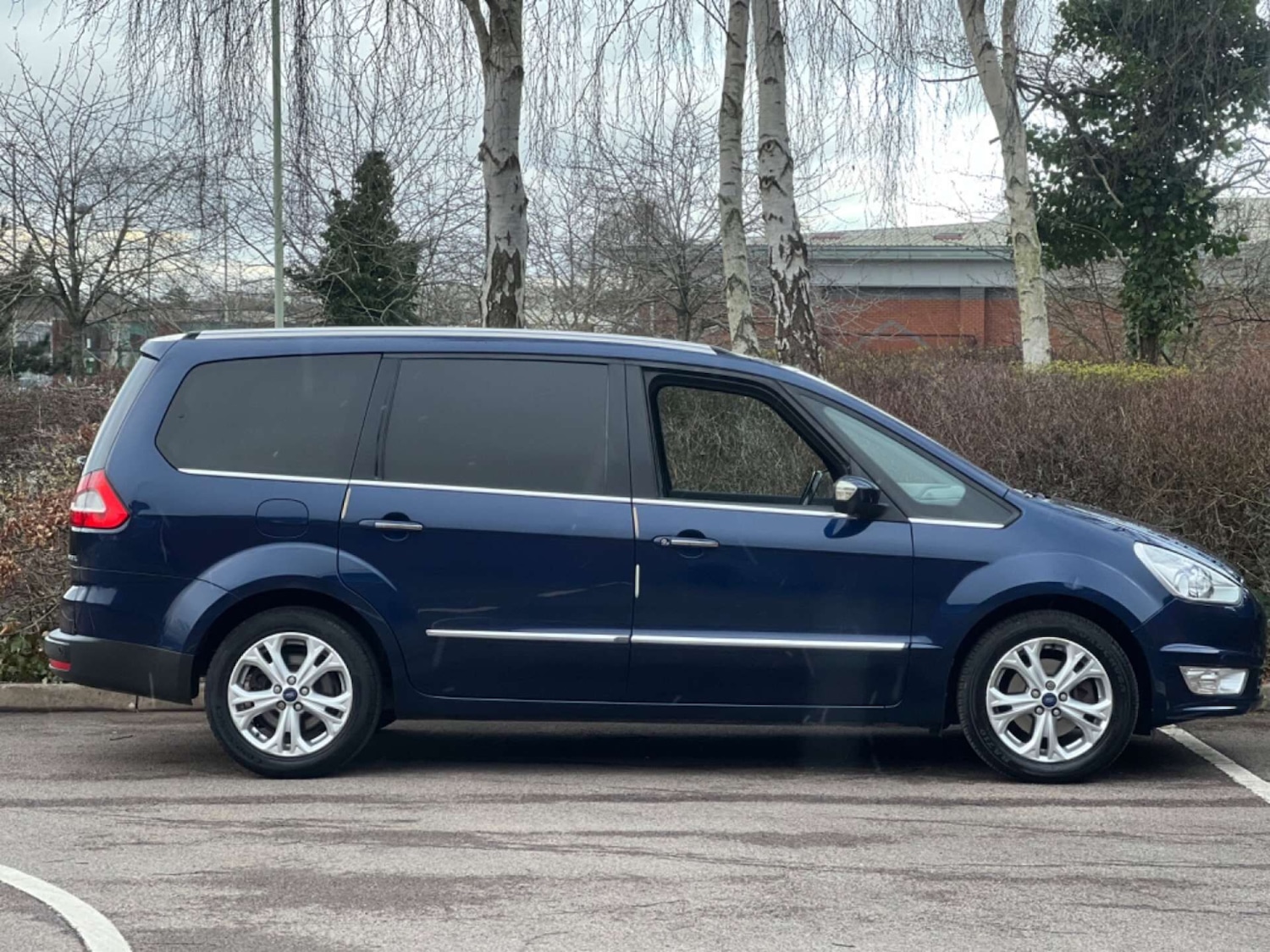 Used Ford Galaxy 2011 for sale - 76589098: Photo 4
