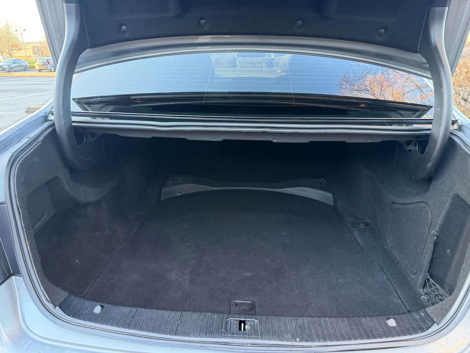 Used Mercedes-Benz E Class 2013 for sale - 77093820: Photo 31