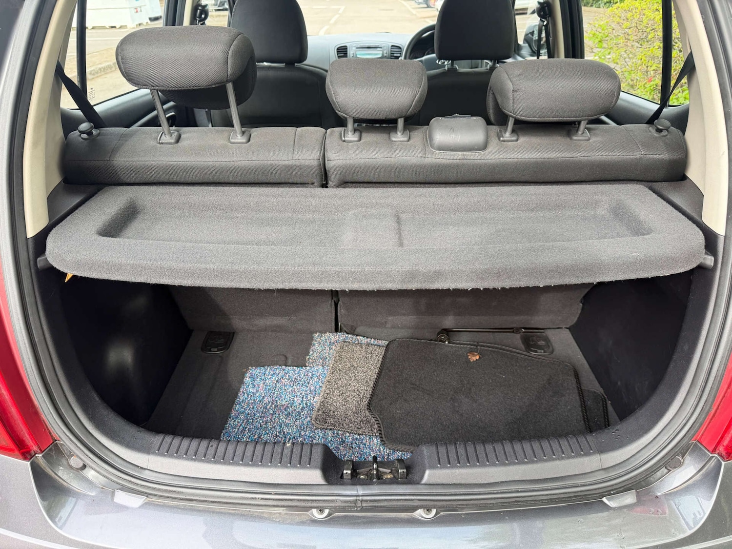 Used Hyundai i10 2012 for sale - 78190775: Photo 18