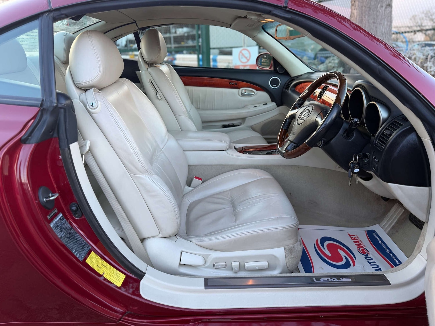 Used Lexus SC 2006 for sale - 76756943: Photo 4