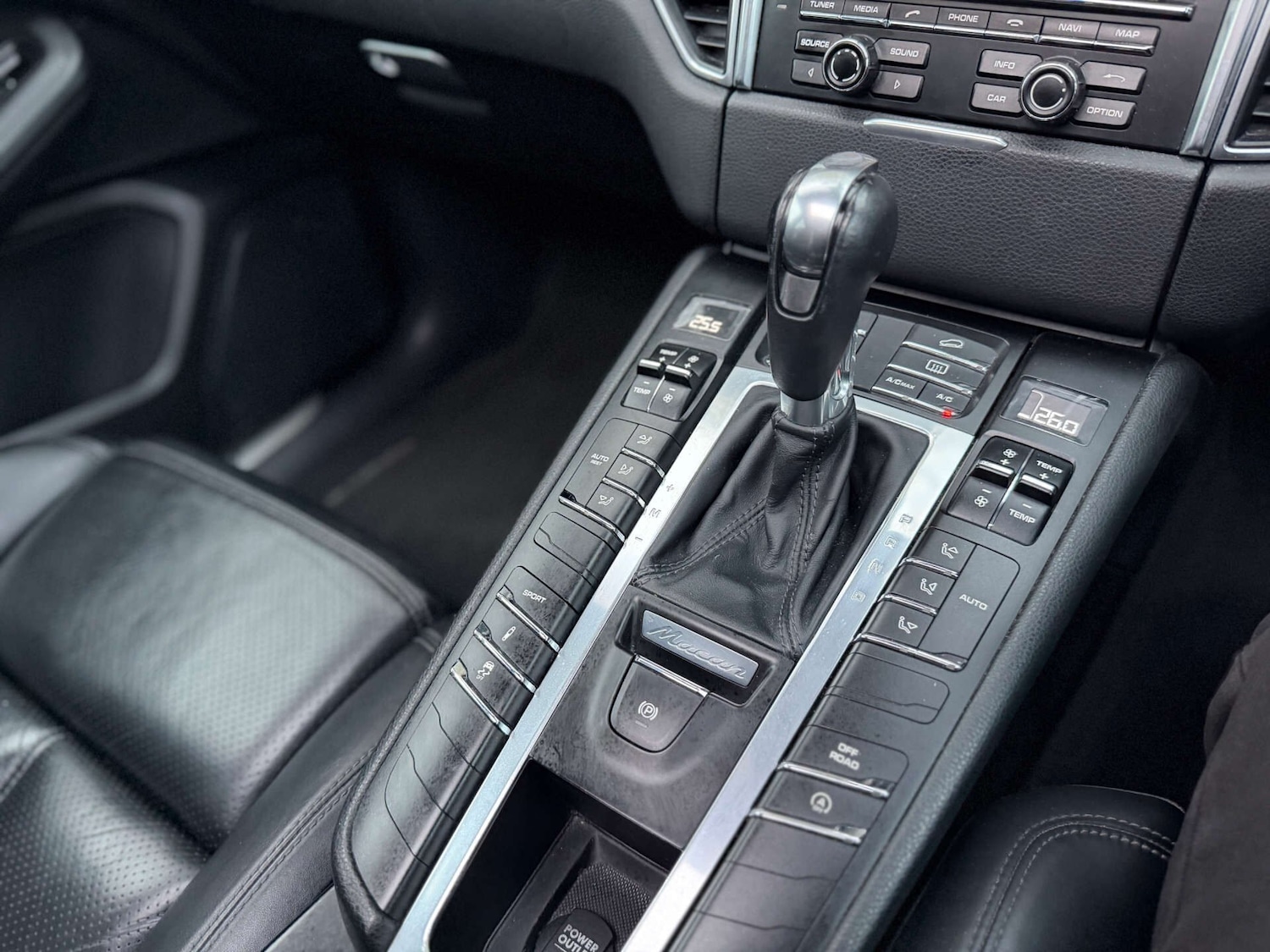 Used Porsche Macan 2014 for sale - 76231402: Photo 20