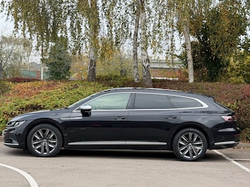 Used Volkswagen Arteon 2021 for sale - 76243042: Photo