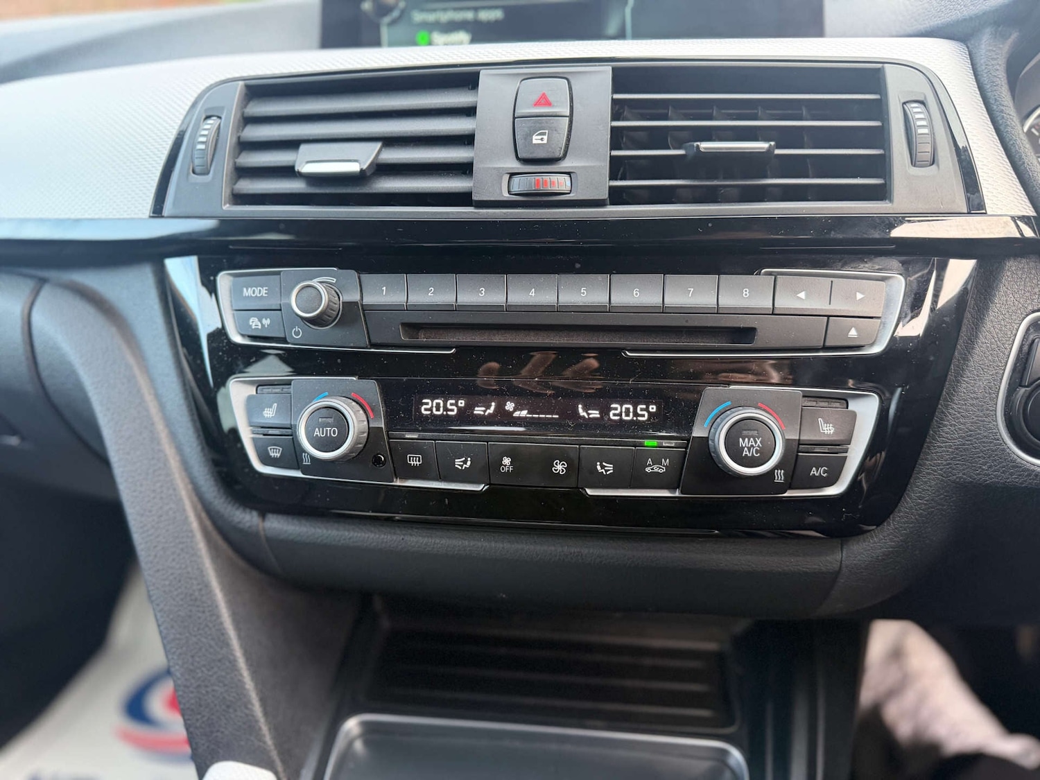 Used BMW 3 Series 2017 for sale - 77391792: Photo 32