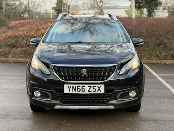 Used Peugeot 2008 2016 for sale - 76437140: Photo