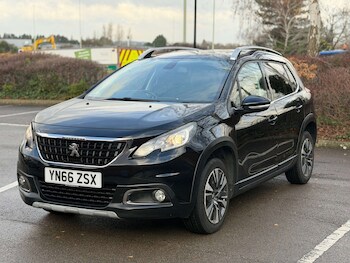 Used Peugeot 2008 2016 for sale - 76437140: Photo