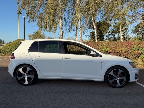 Used Volkswagen Golf 2014 for sale - 76205824: Photo 10