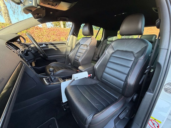 Used Volkswagen Golf 2014 for sale - 76205824: Photo 18