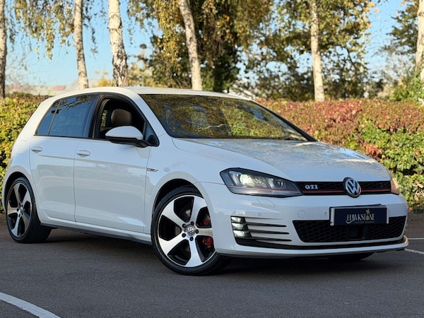 Used Volkswagen Golf 2014 for sale - 76205824: Photo 1