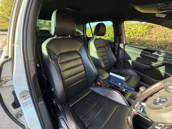 Used Volkswagen Golf 2014 for sale - 76205824: Photo 28