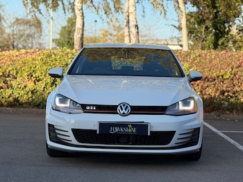 Used Volkswagen Golf 2014 for sale - 76205824: Photo 2