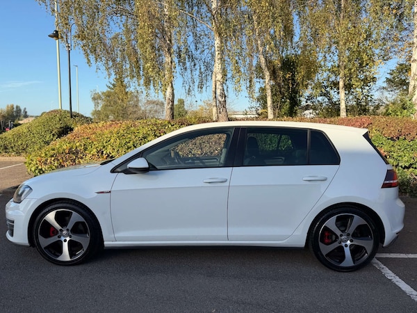 Used Volkswagen Golf 2014 for sale - 76205824: Photo 8