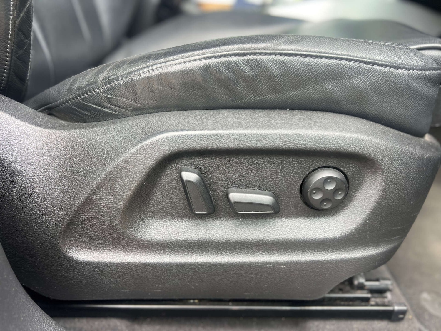 Used Audi Q5 2010 for sale - 77088534: Photo 13