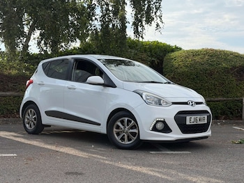 Used Hyundai i10 2016 for sale - 79307611: Photo