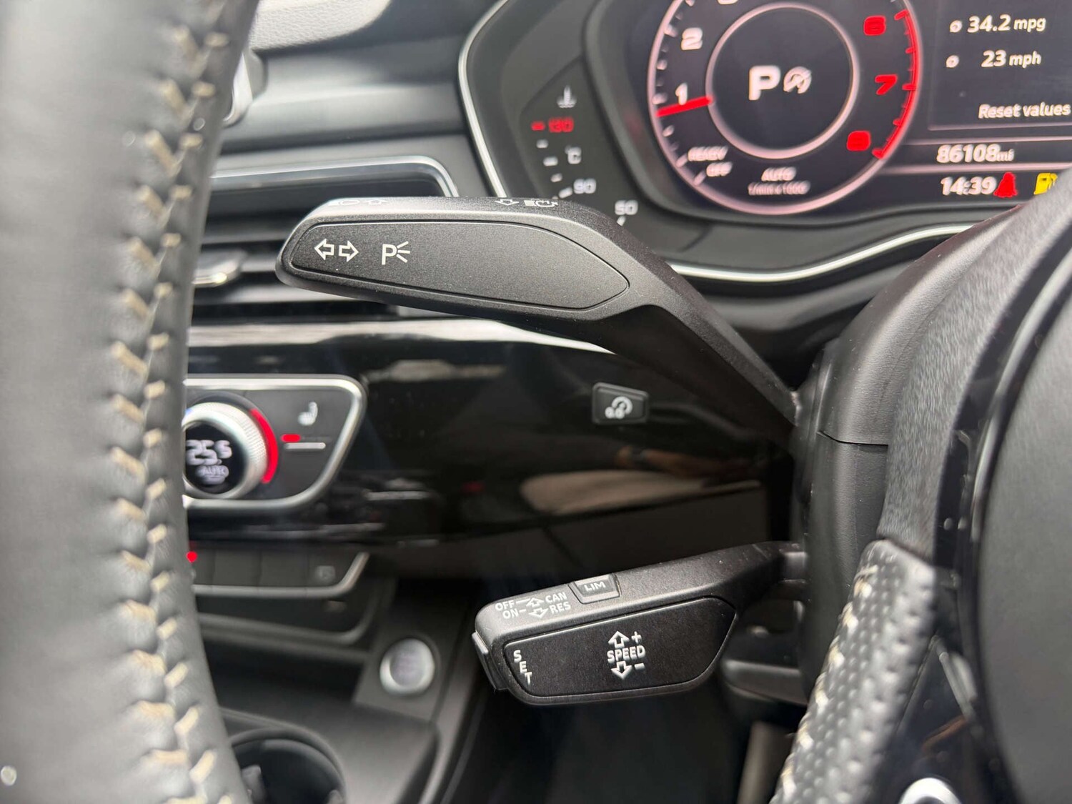 Used Audi A4 2018 for sale - 77635298: Photo 27