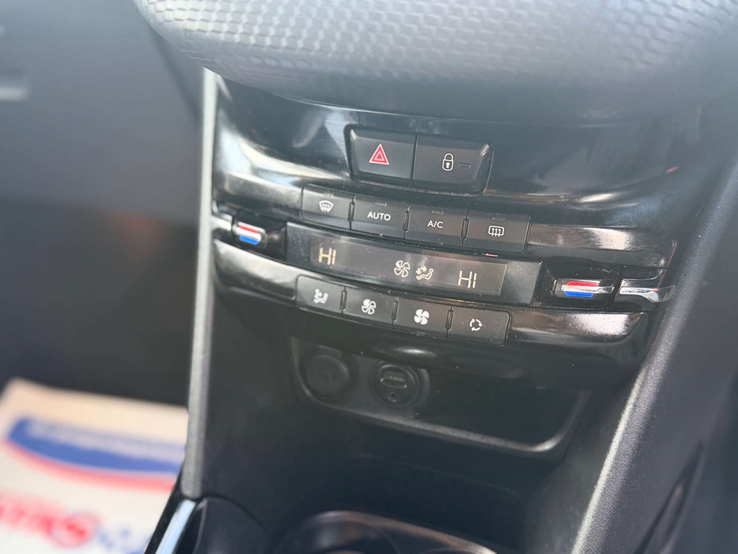 Used Peugeot 2008 2016 for sale - 77148003: Photo 17