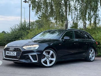 Used Audi A4 2020 for sale - 79417600: Photo