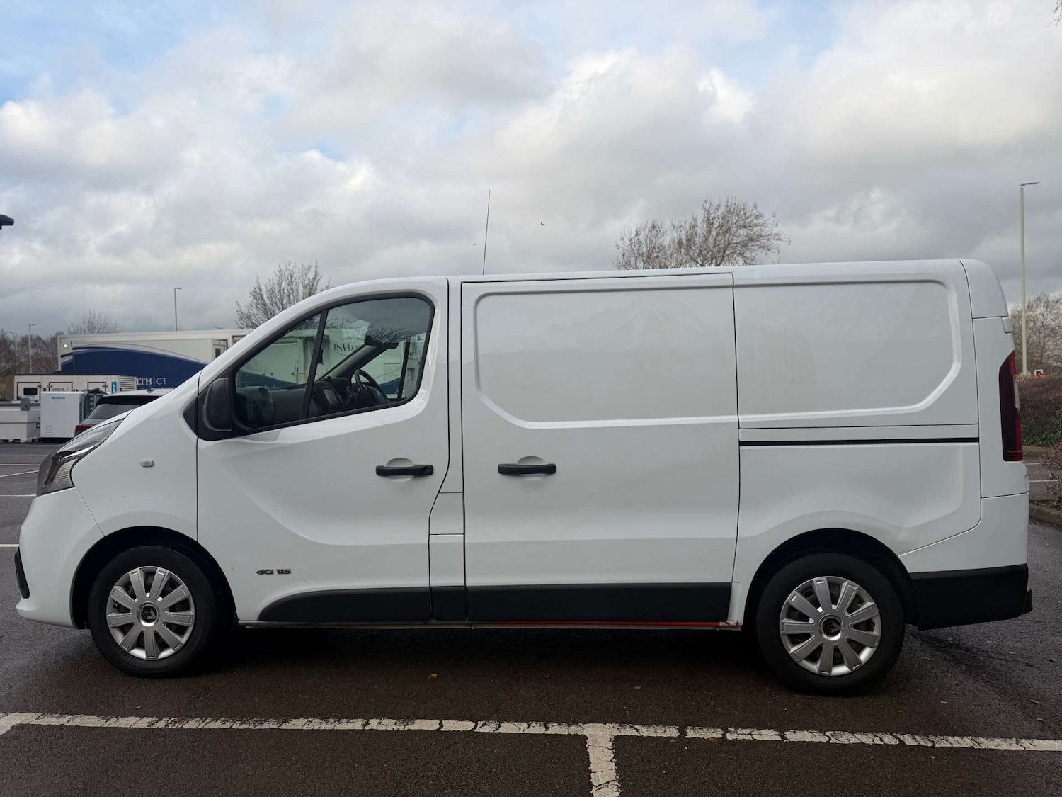 Used Renault Trafic 2015 for sale - 77024144: Photo 6