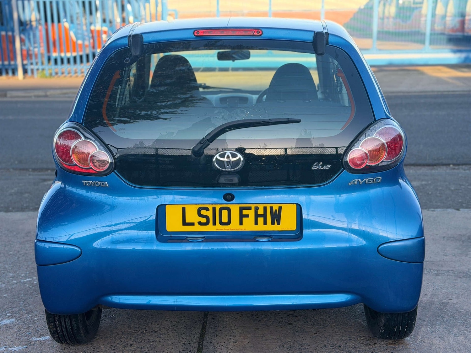 Used Toyota AYGO 2010 for sale - 77148016: Photo 3