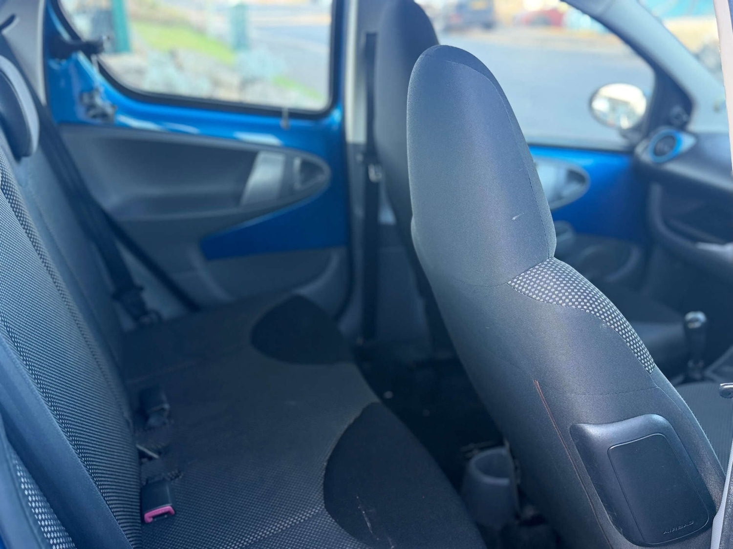 Used Toyota AYGO 2010 for sale - 77148016: Photo 9