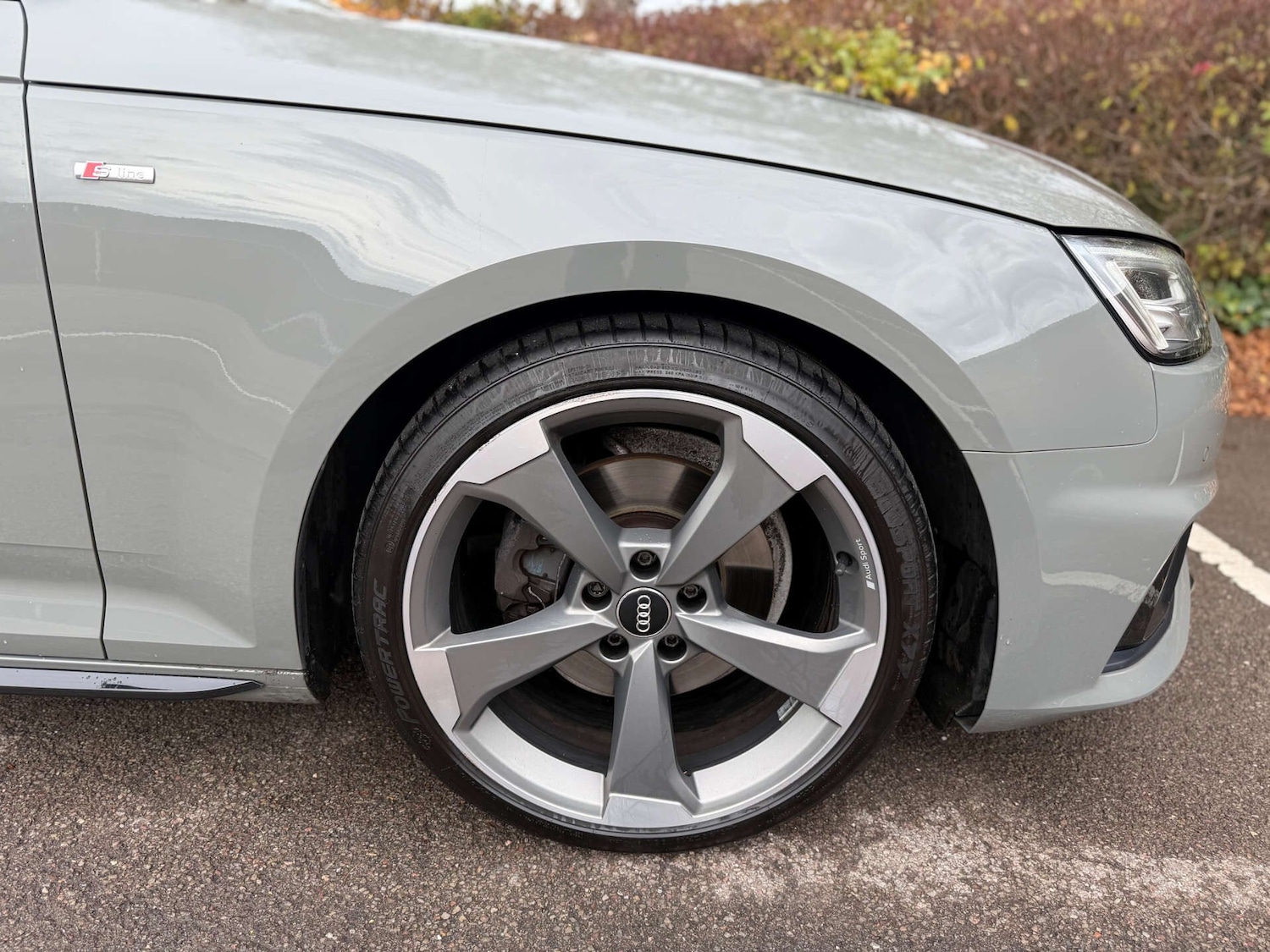 Used Audi A4 2019 for sale - 76488543: Photo 10