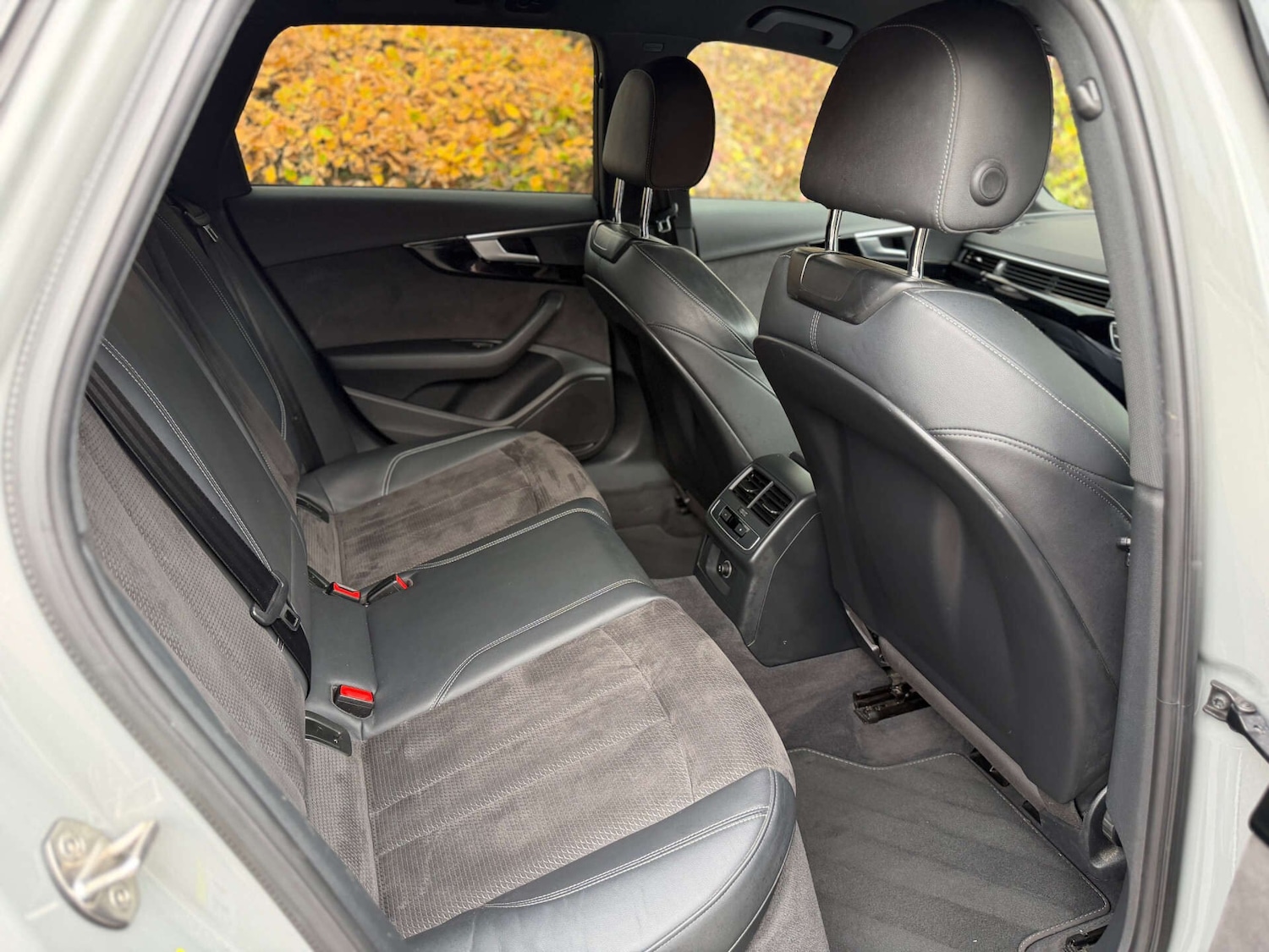 Used Audi A4 2019 for sale - 76488543: Photo 12