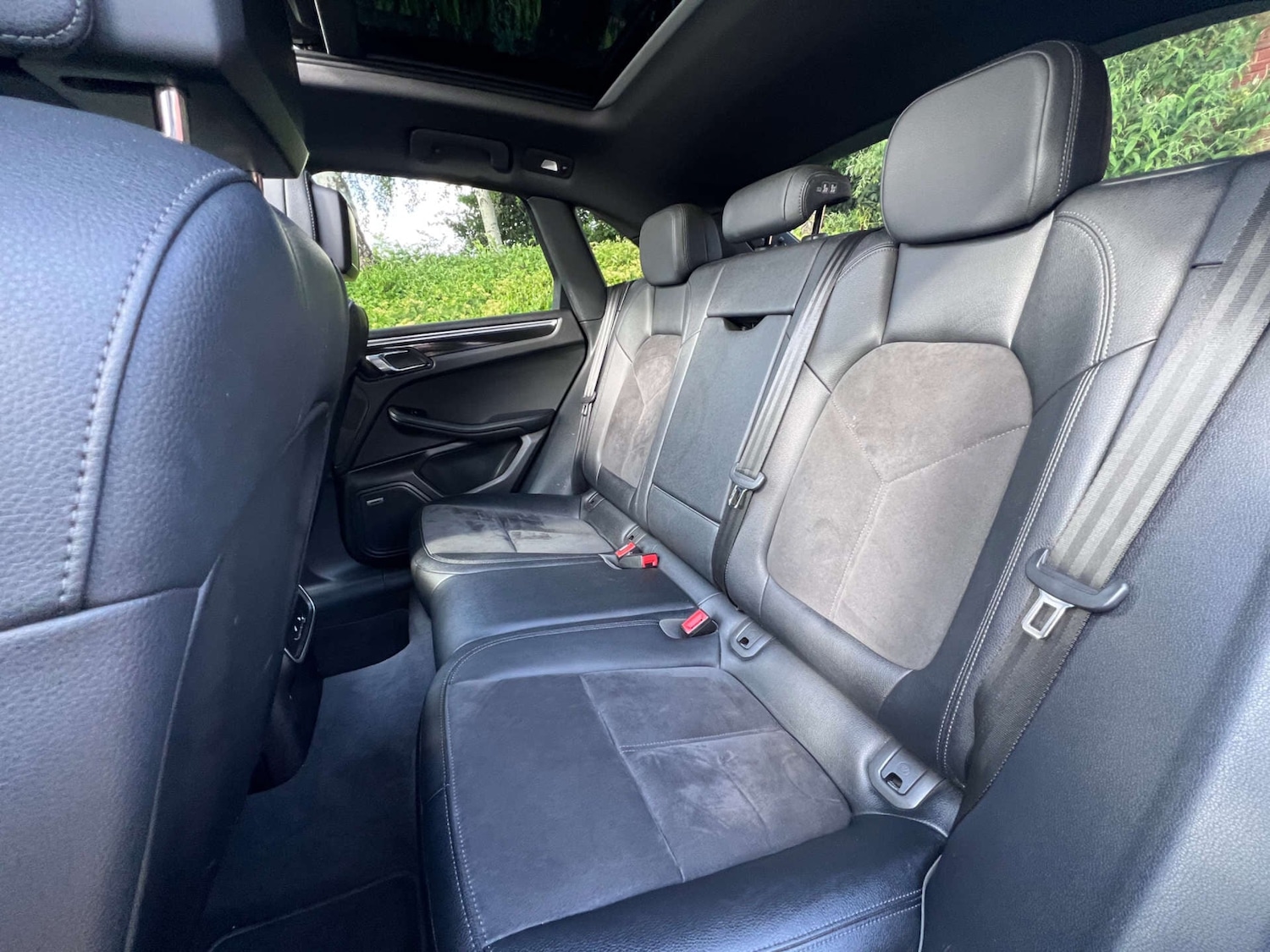 Used Porsche Macan 2016 for sale - 77258365: Photo 32