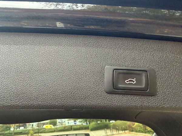 Used Audi Q5 2015 for sale - 76299169: Photo 46